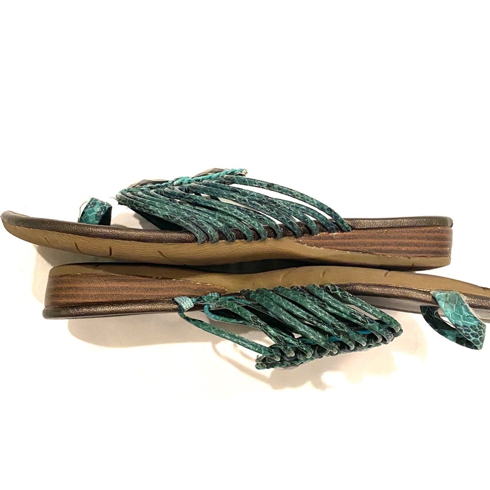 Turquoise sandals - Picture 12 of 15